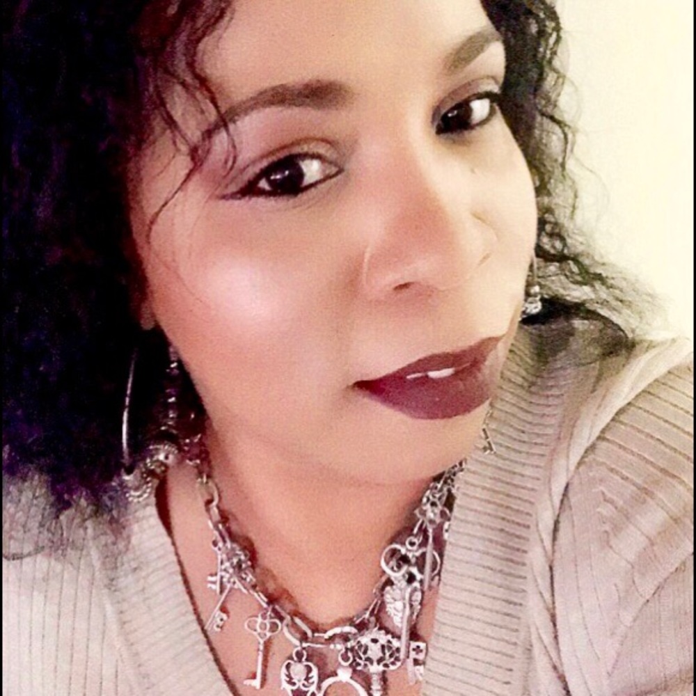 Meet your Posher, MakeupAddict718